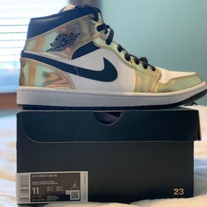Jordan 1 Mid Metallic Gold sold on other site.